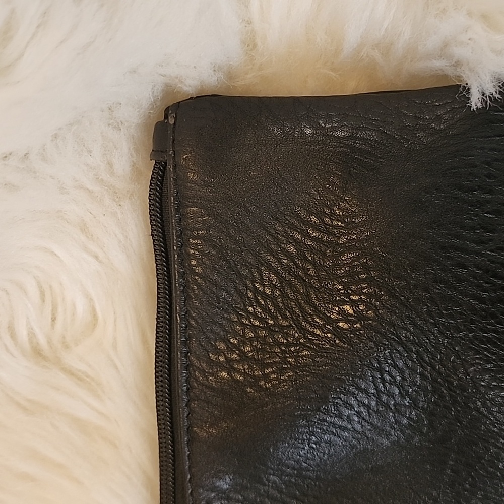 Free People Black Leather Hand Bag 15" x 12" - Picture 7 of 12